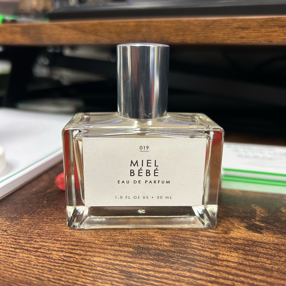 Le Monde Gourmand Miel Bebe parfum